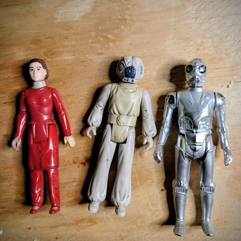 Vintage Star Wars Figure Lot Kenner Princess Leia Death Star Droid Zuckuss